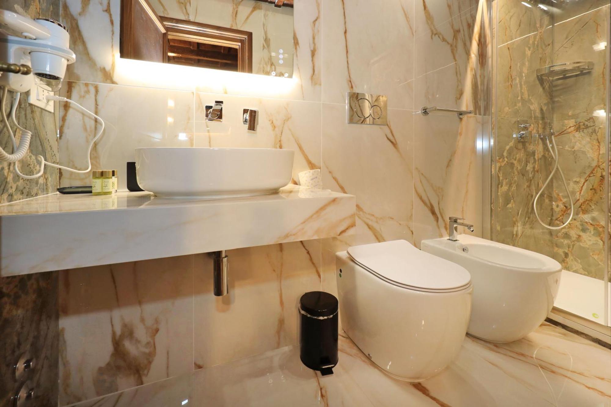 Golden Pantheon Rooms روما المظهر الخارجي الصورة